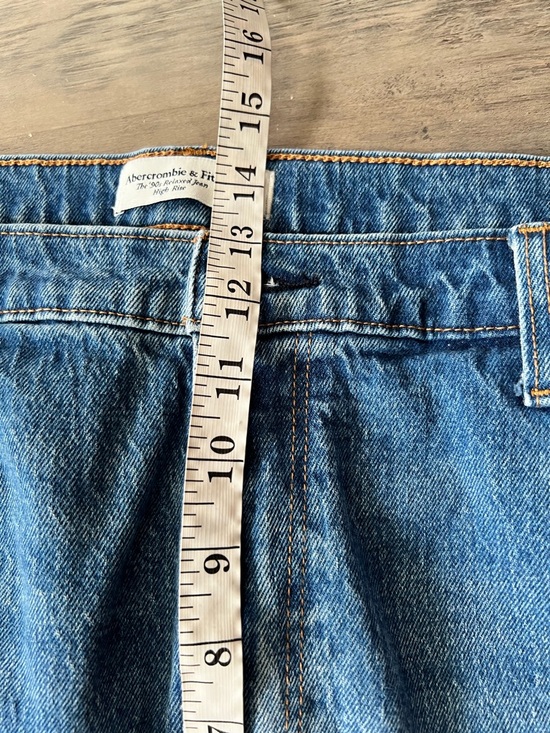 Abercrombie & Fitch High Rise 90s Relaxed Frayed Hem Jean Size 34 US 18 - Picture 15 of 16